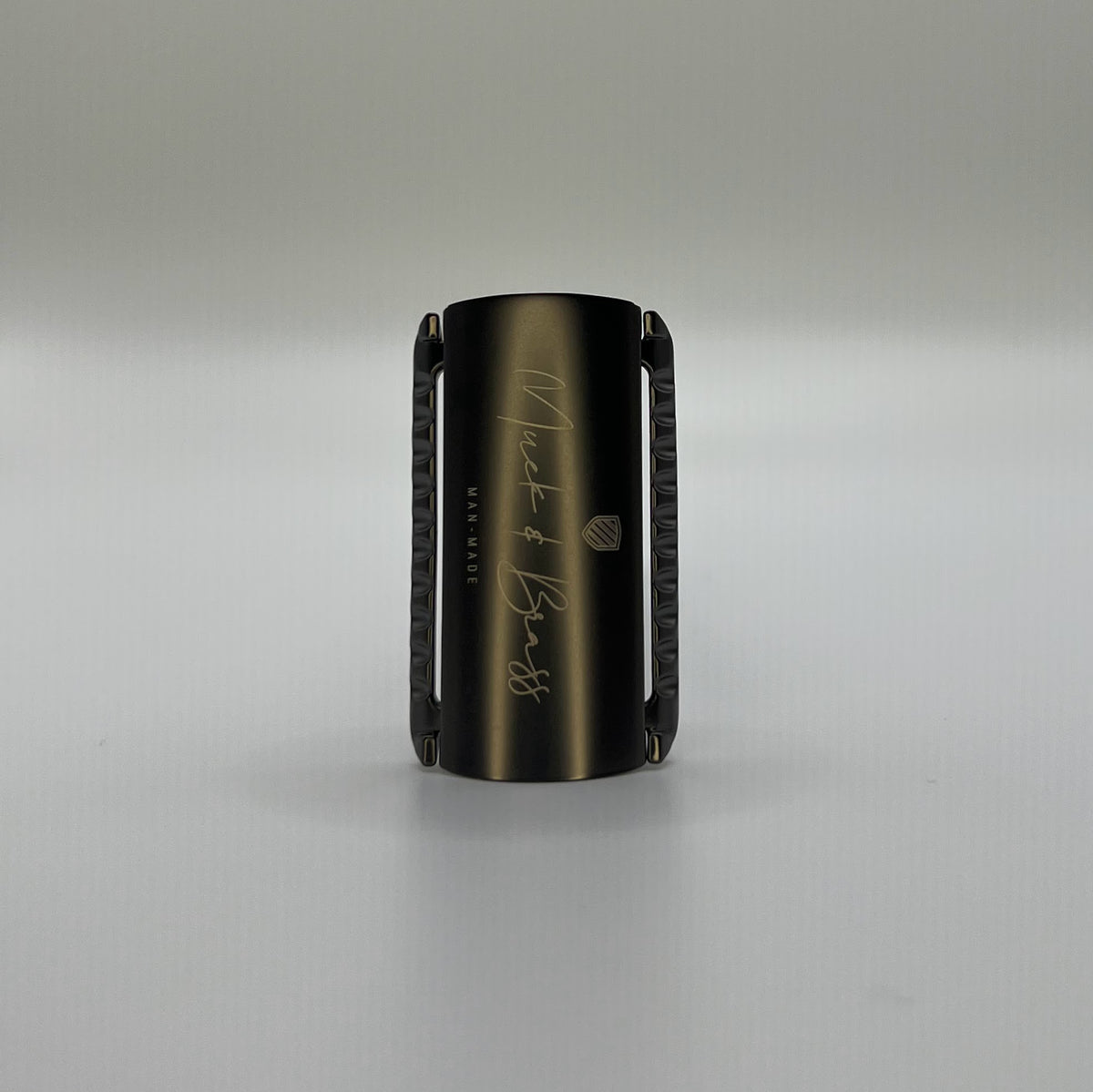 The Muck & Brass Razor